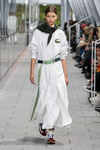 Look 39